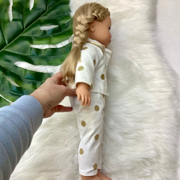 Pottery Barn Kids Unicorn Götz Doll w/Pajamas Blonde Hair Blue Eyes 18” Doll - Picture 7 of 14